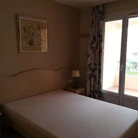 T2 De 36 M2 Dans Le Golfe De Saint Tropez * Les Issambres
