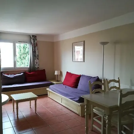 T2 De 36 M2 Dans Le Golfe De Saint Tropez Les Issambres